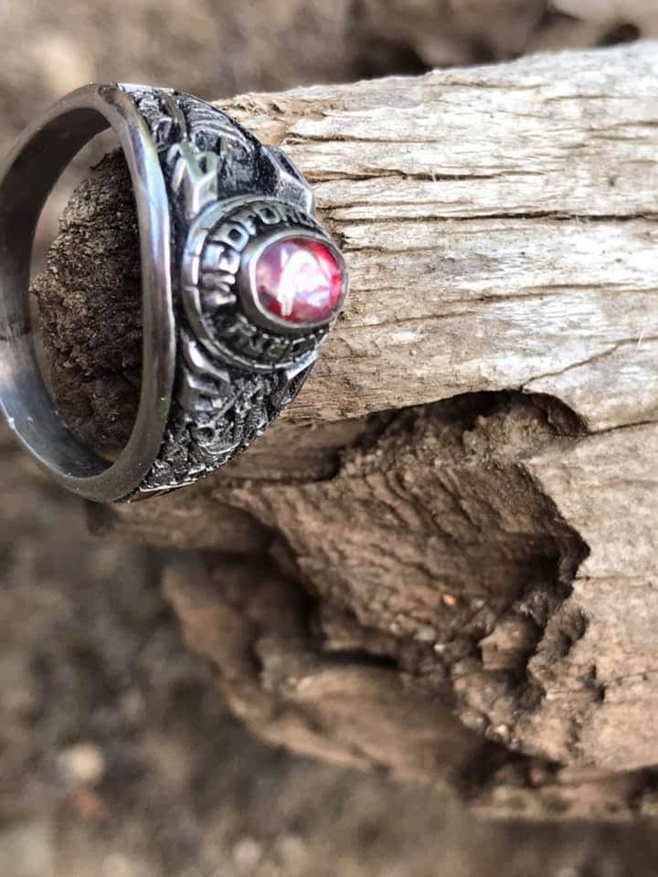 Lost Class Ring Found After 15 Years with Equinox 800