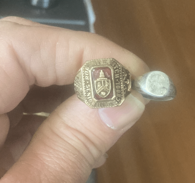 Gold Class Ring and Sterling Silver Ring Finds with Equinox 800