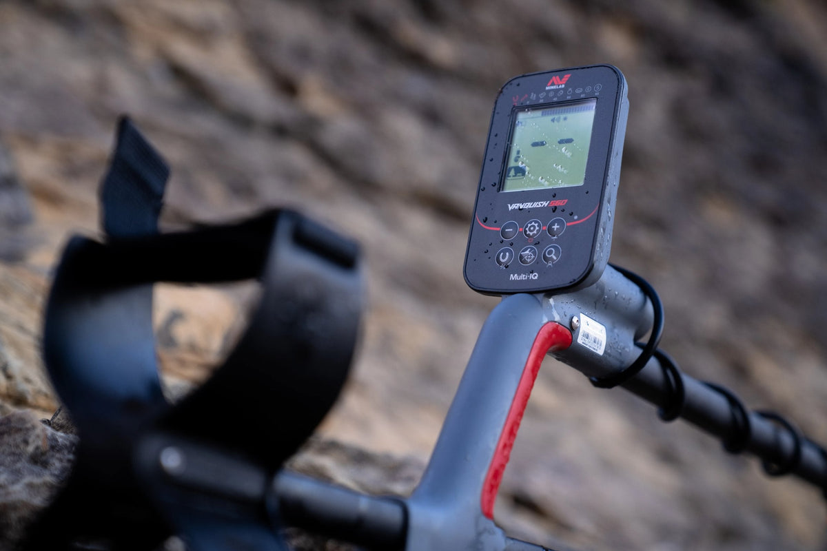 Minelab Vanquish 360, 460, 560 Review & Comparison