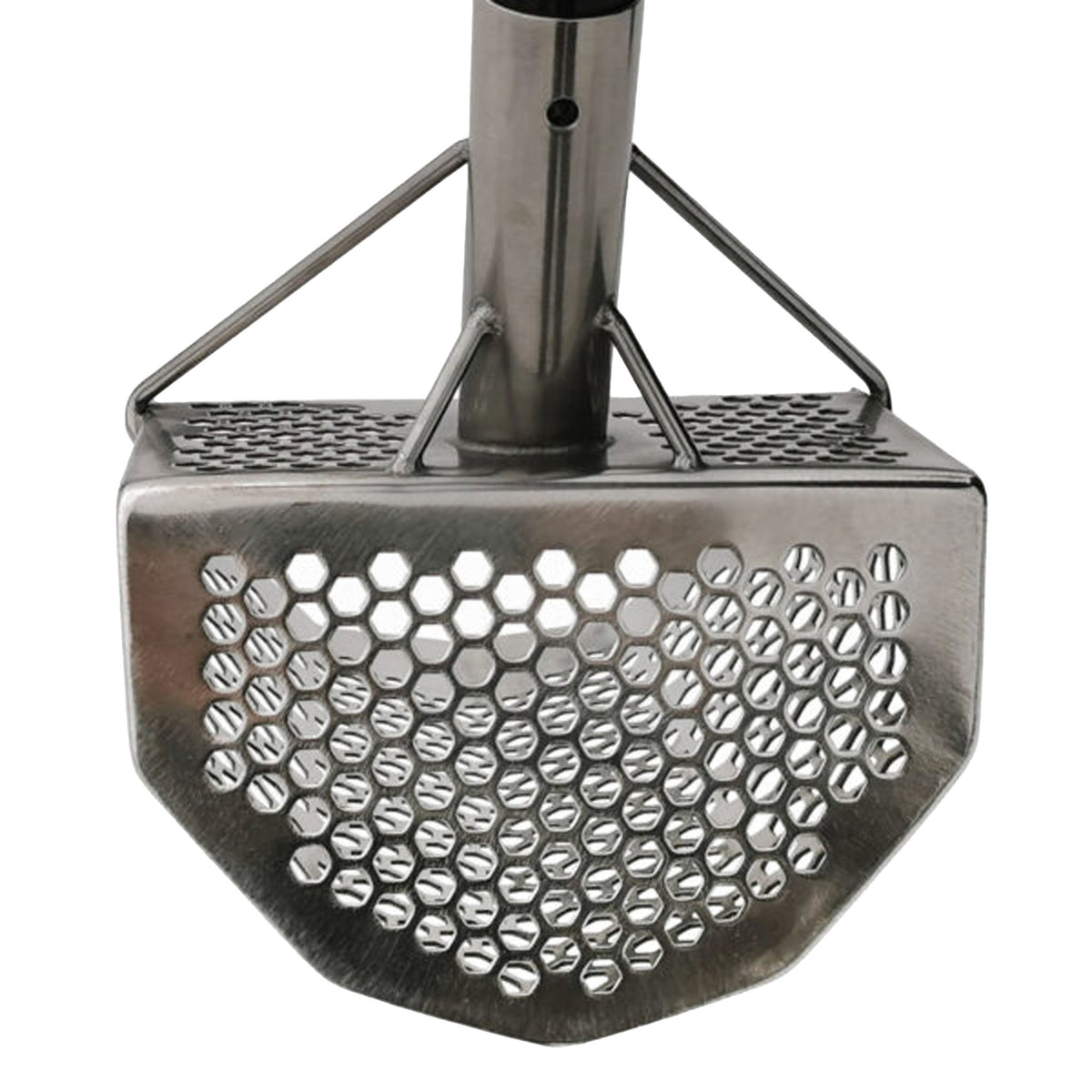 CooB Shark 710 basket underside with mixed 7mm and 10mm hexagon holes