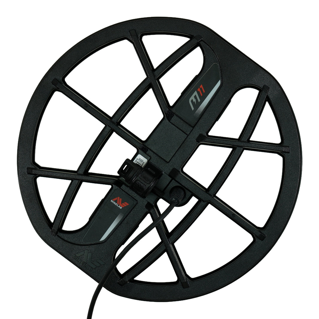 Minelab Manticore M11 standard coil on a white background