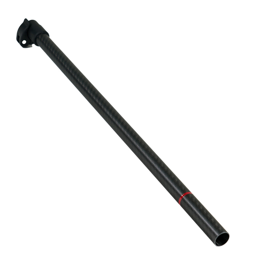 Close-up of Minelab Manticore carbon fiber shaft construction