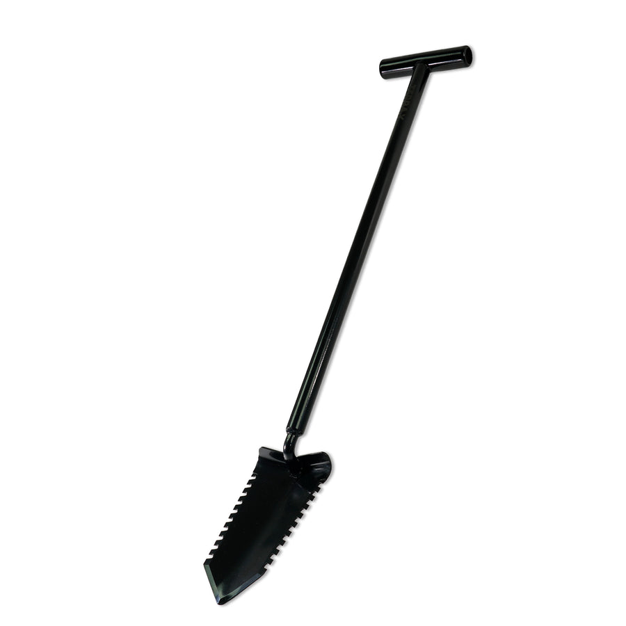 TerraX Master Digger shovel blade detail showing V-cut serrated edges