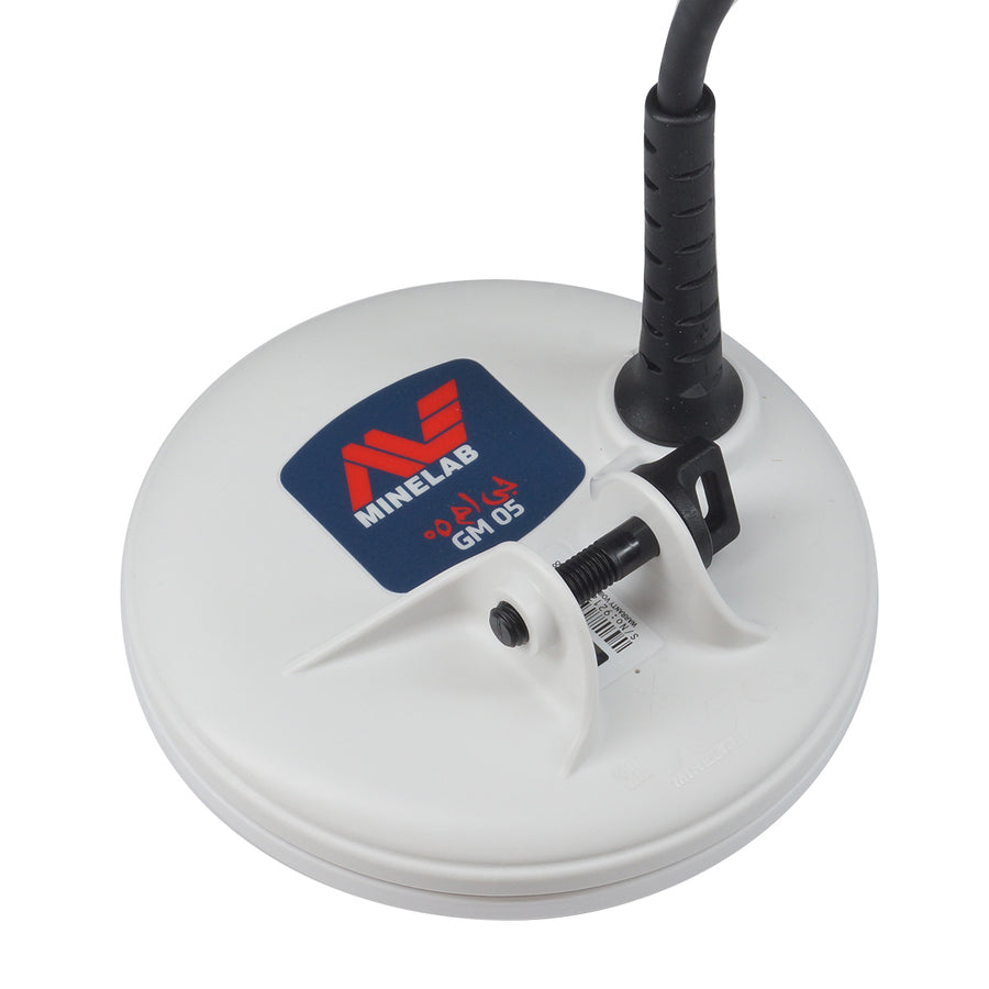 Minelab Gold Monster 1000 control panel display and button layout close-up