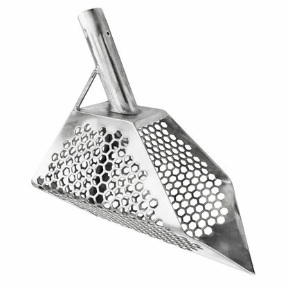 Dune Anaconda sand scoop with hexagon holes and reinforced blade on white background.