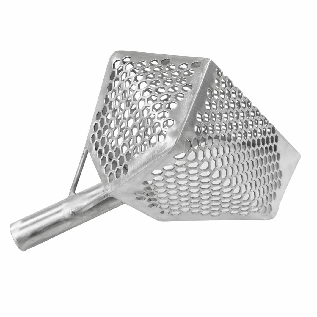 Close-up view of Dune Anaconda 10mm hexagon hole pattern for coin retention