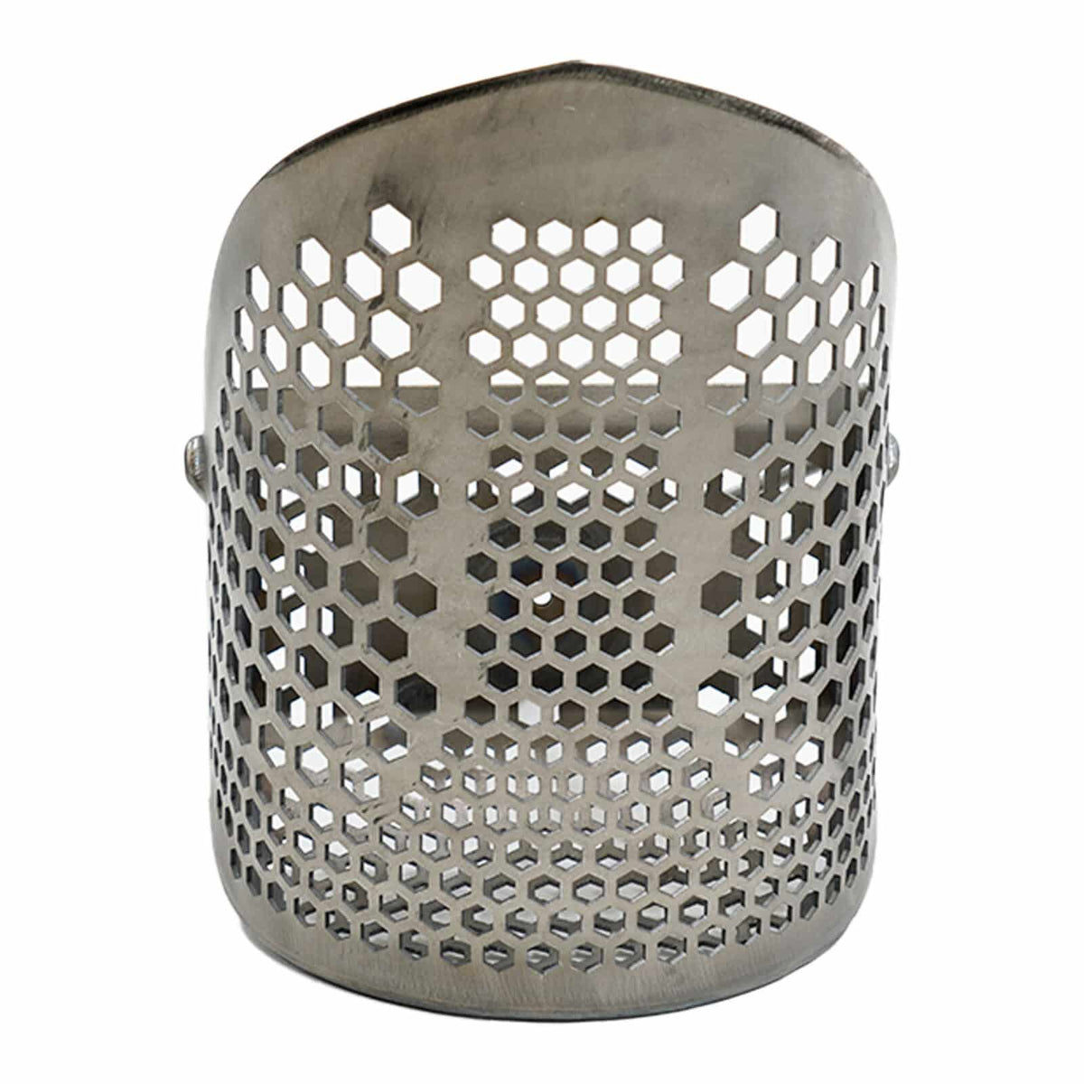 Close-up of the hexagonal 7 to 10 mm sifting holes on the titanium basket