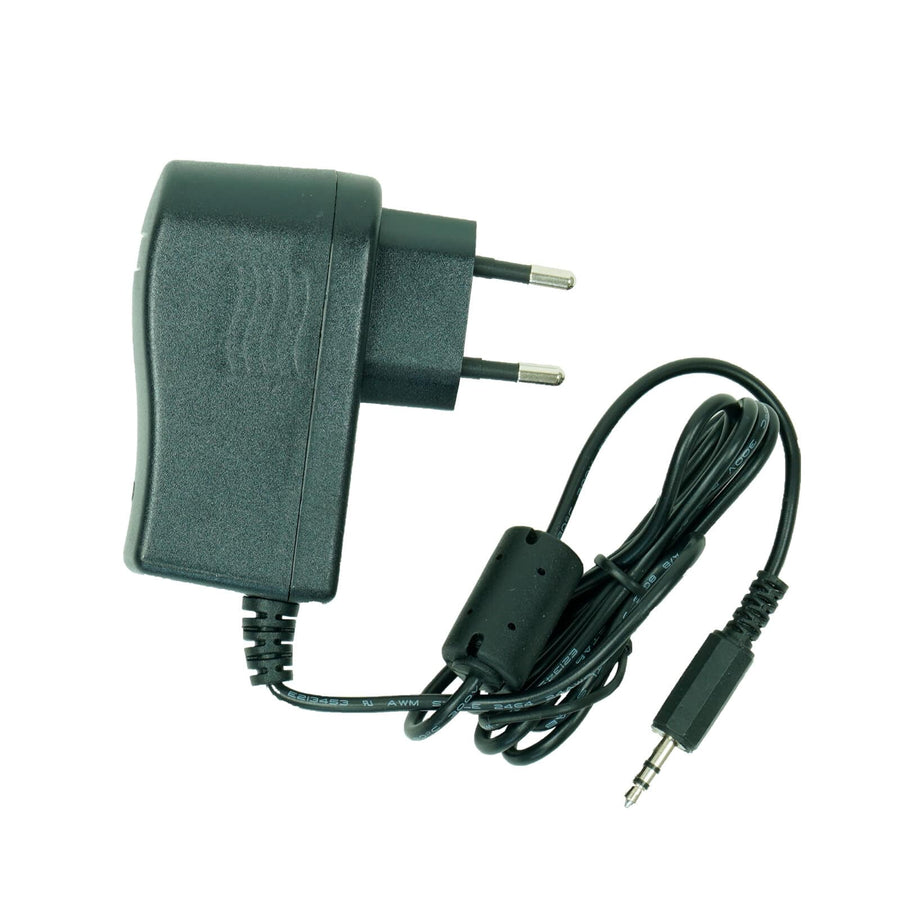 Nokta Ultra Scanner Pro complete accessory kit with earphones and charger