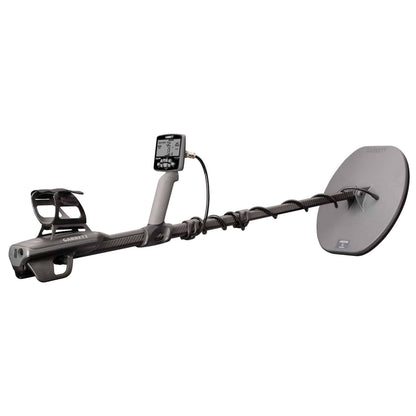 Garrett Axiom pulse induction detector, three-quarter view