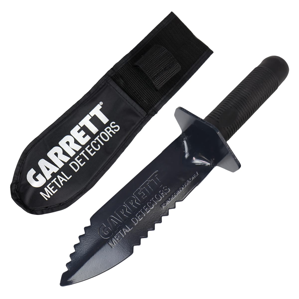 Garrett Edge Digger with 7.5-inch serrated carbon steel blade and black rubber grip, shown with belt-mount carry sheath