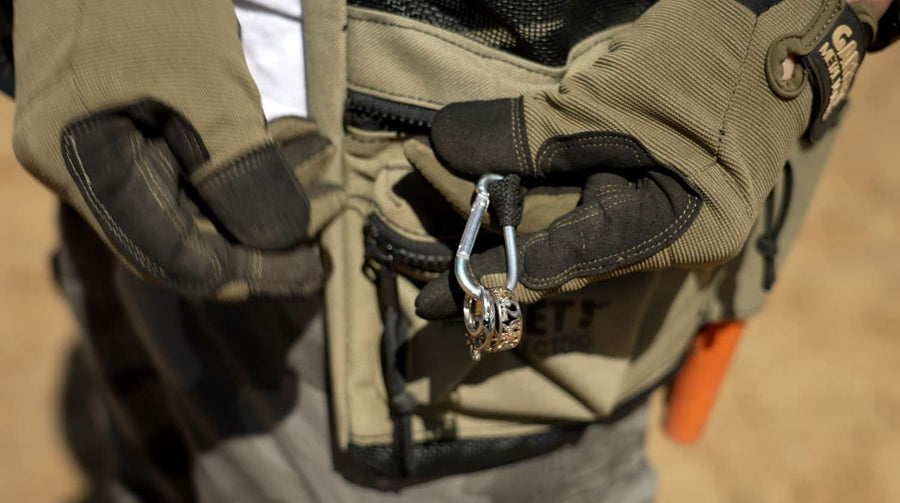 Garrett All Terrain Dig Pouch close-up of the front zip pocket (verify)