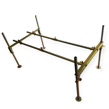 Gold Cube Universal Stand showing three-point contact connection system