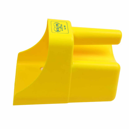 Side profile of White's 8.5 inch plastic sand scoop showing capacity and handle