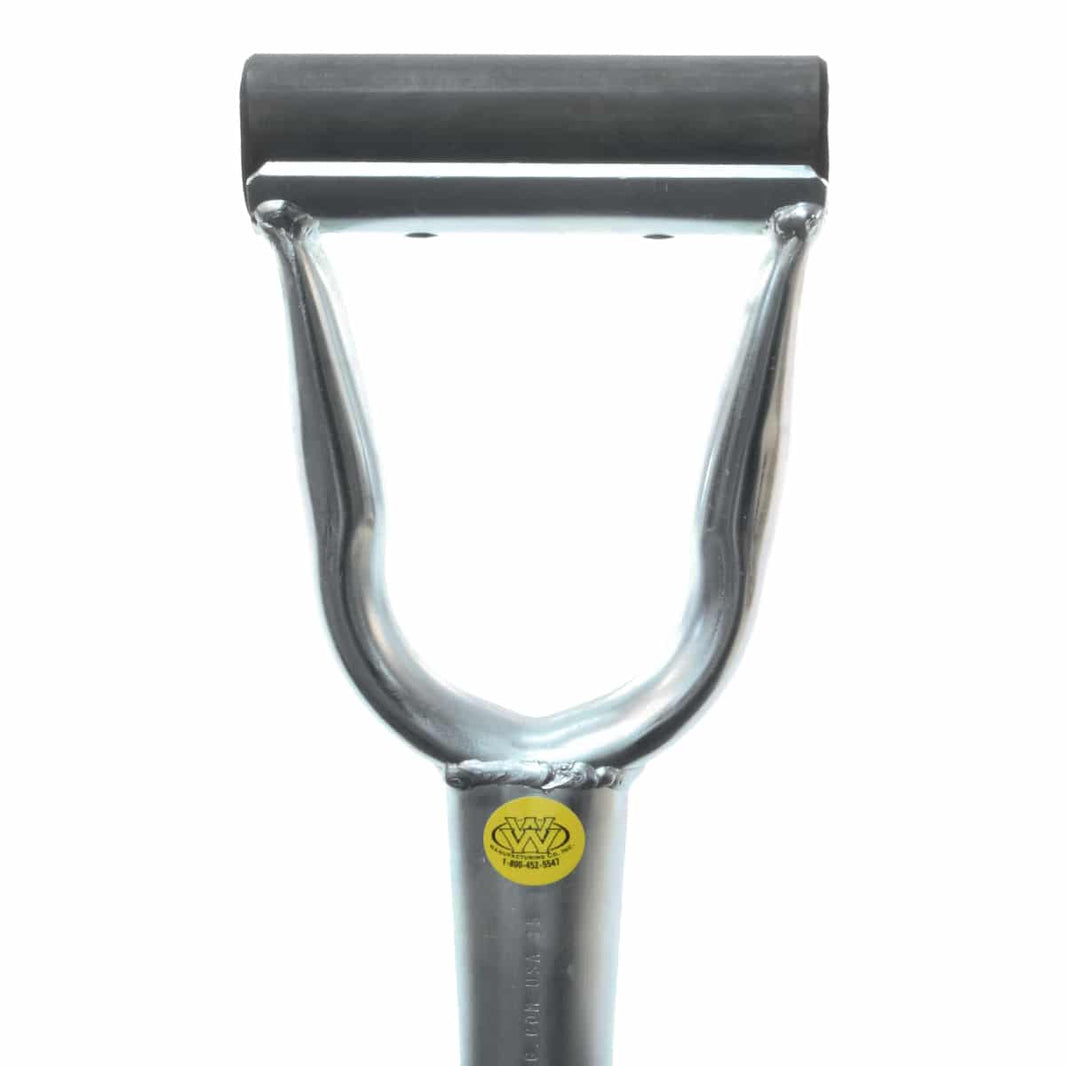 Close-up of the King of Spades steel D handle grip