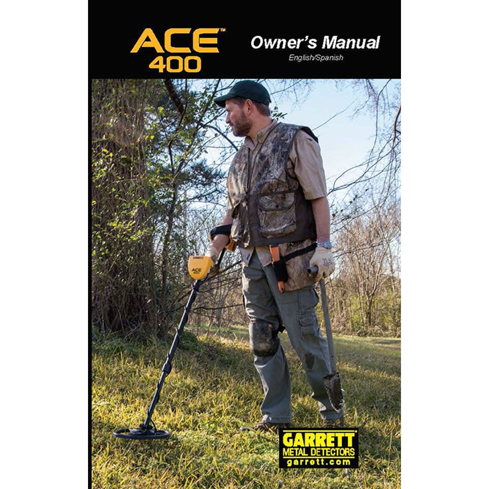 The cover of the English/Spanish version of the Garrett ACE 400 digital owner's manual, depicting a male detectorist in a grassy field holding the ACE 400 and a shovel. 