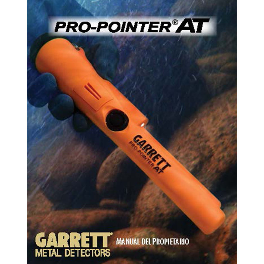 The Spanish language digital instruction manual for the Garrett Pro-Pointer AT metal detector, featuring the orange pinpointer with the Garrett logo and text.